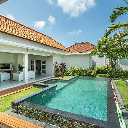 Modern 3 Bedrooms Villa Beach Walking Distance Семиньяк Экстерьер фото